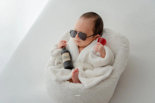 新沂宝宝额头高聪明有福气